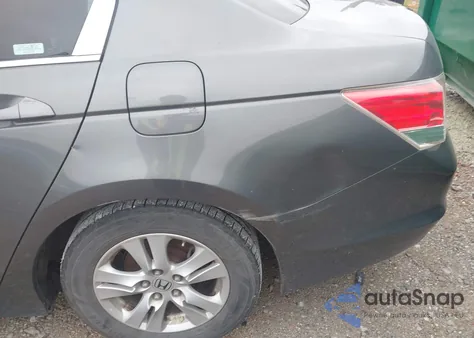 2009 Honda Accord 2.4 Lx-P from USA, damaged, VIN 1HGCP264X9A035393